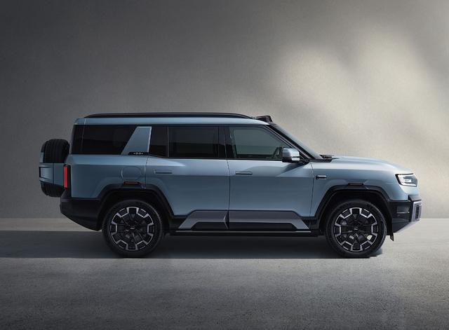 能越野能家用，還配了華為智駕，40萬預算買新能源SUV別錯過它-有駕