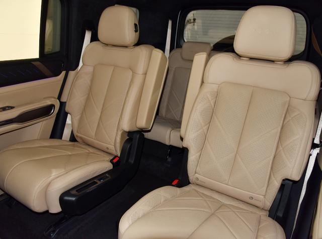 能越野能家用，還配了華為智駕，40萬預算買新能源SUV別錯過它-有駕