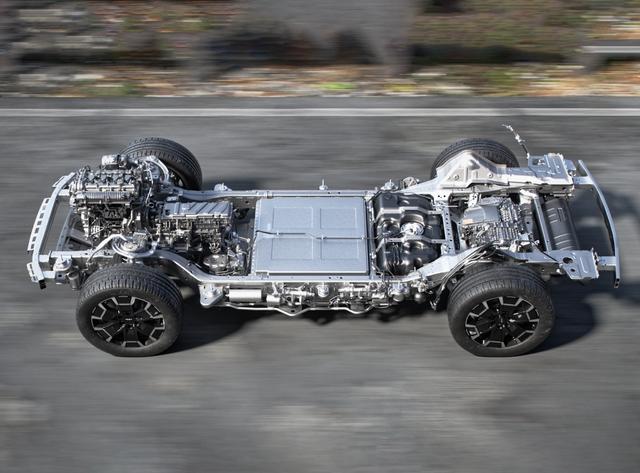 能越野能家用，還配了華為智駕，40萬預算買新能源SUV別錯過它-有駕