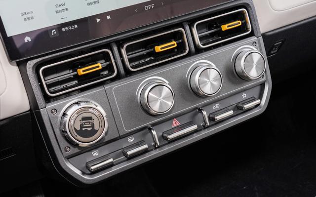 想買iCAR V23？廠家人員透露新消息，量產(chǎn)車型會(huì)更完善-有駕