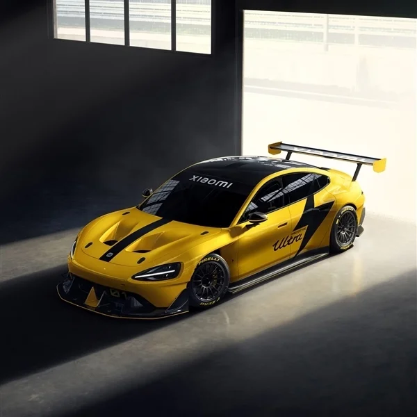 小米堅定對標保時捷！SU7 Ultra原型車刷新紐北記錄 雷軍：這成績太變態了