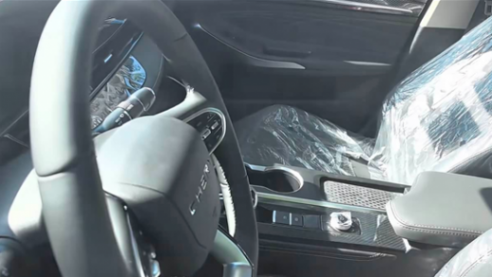 煥然一新 新款奇瑞艾瑞澤5實車圖曝光