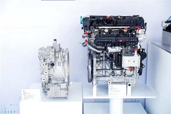 華為自研P1電機實物首次曝光： 發電功率密度高于行業10% 150km/h高速巡航不虧電